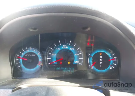 2010 Ford Fusion Se z USA, uszkodzony, nr VIN 3FAHP0HA2AR402573